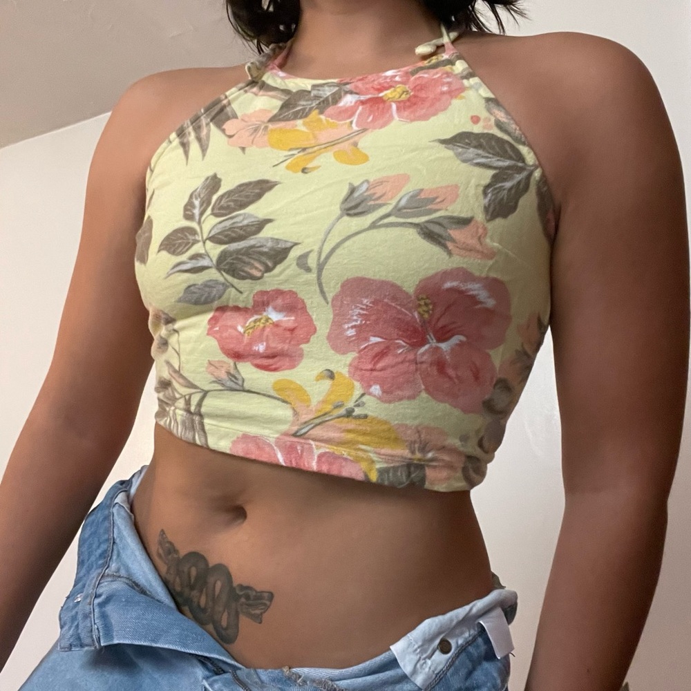 HOLLISTER CALI HALTER TOP